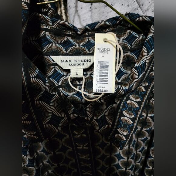 Max Studio  - Picture 5 of 5